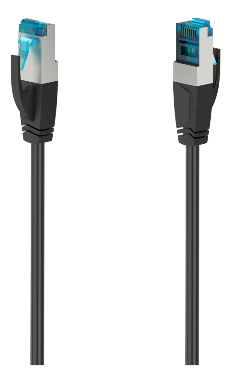 Deux câbles réseau noirs avec connecteurs RJ45 sur fond noir.