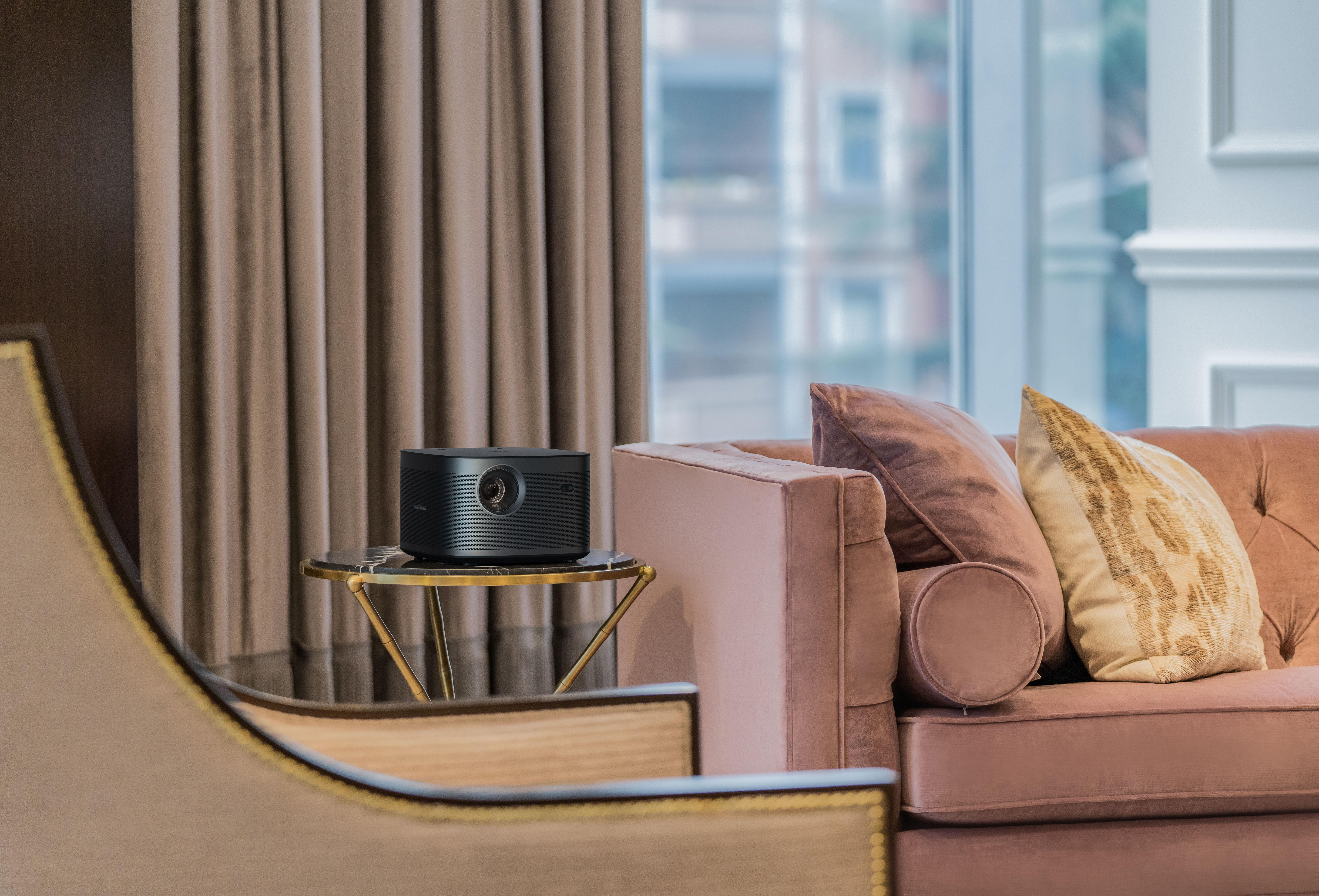XGIMI HORIZON Pro Beamer(UHD 4K, 1500 Lumen, WLAN)
