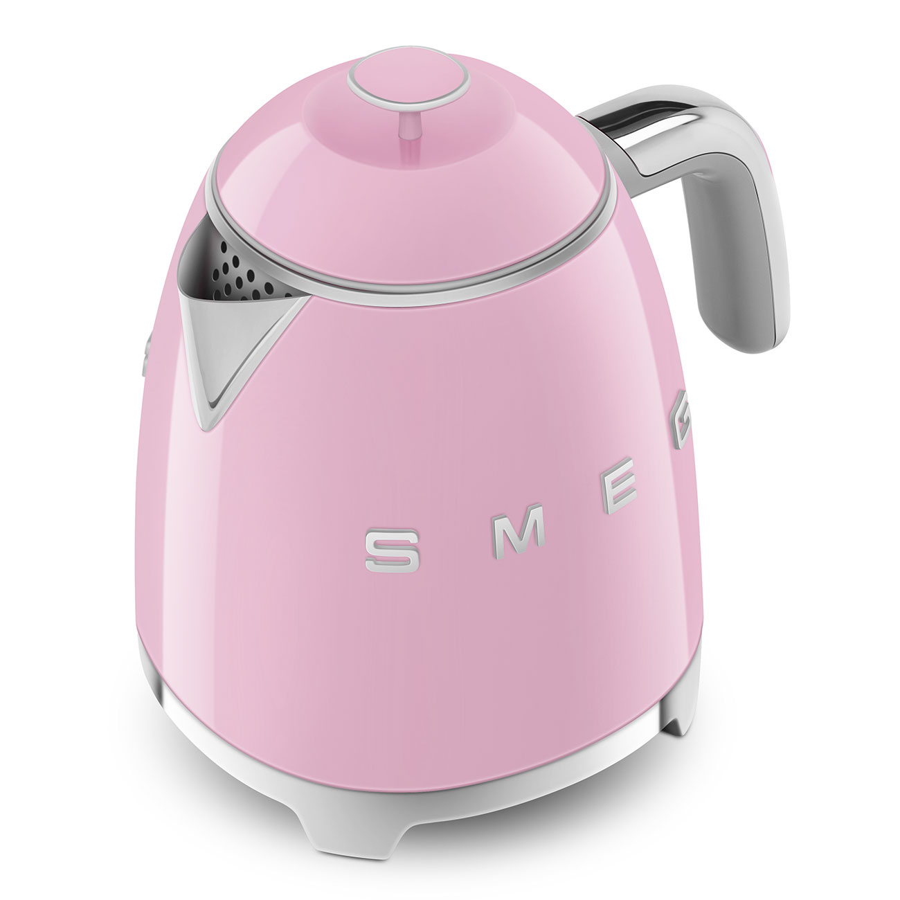 Rosa elektrischer Wasserkocher mit Chromgriff und Ausguss, weißem Sockel und SMEG in silbernen Buchstaben.