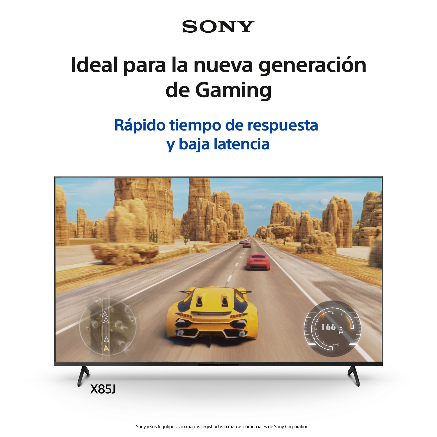 Una pantalla de televisión que muestra un juego de carreras de coches, con un coche amarillo a la cabeza.