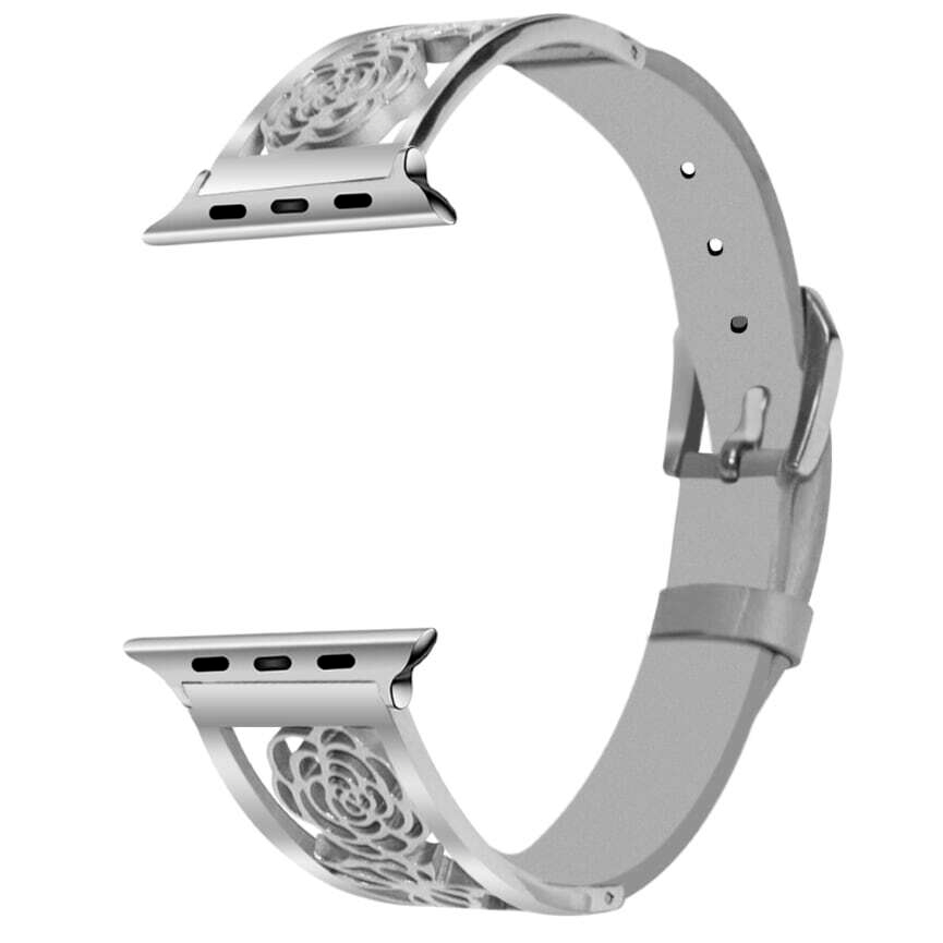 Silbernes Uhrenarmband mit floralen Details. Mit Schnalle und drei Löchern. Weißer Hintergrund.