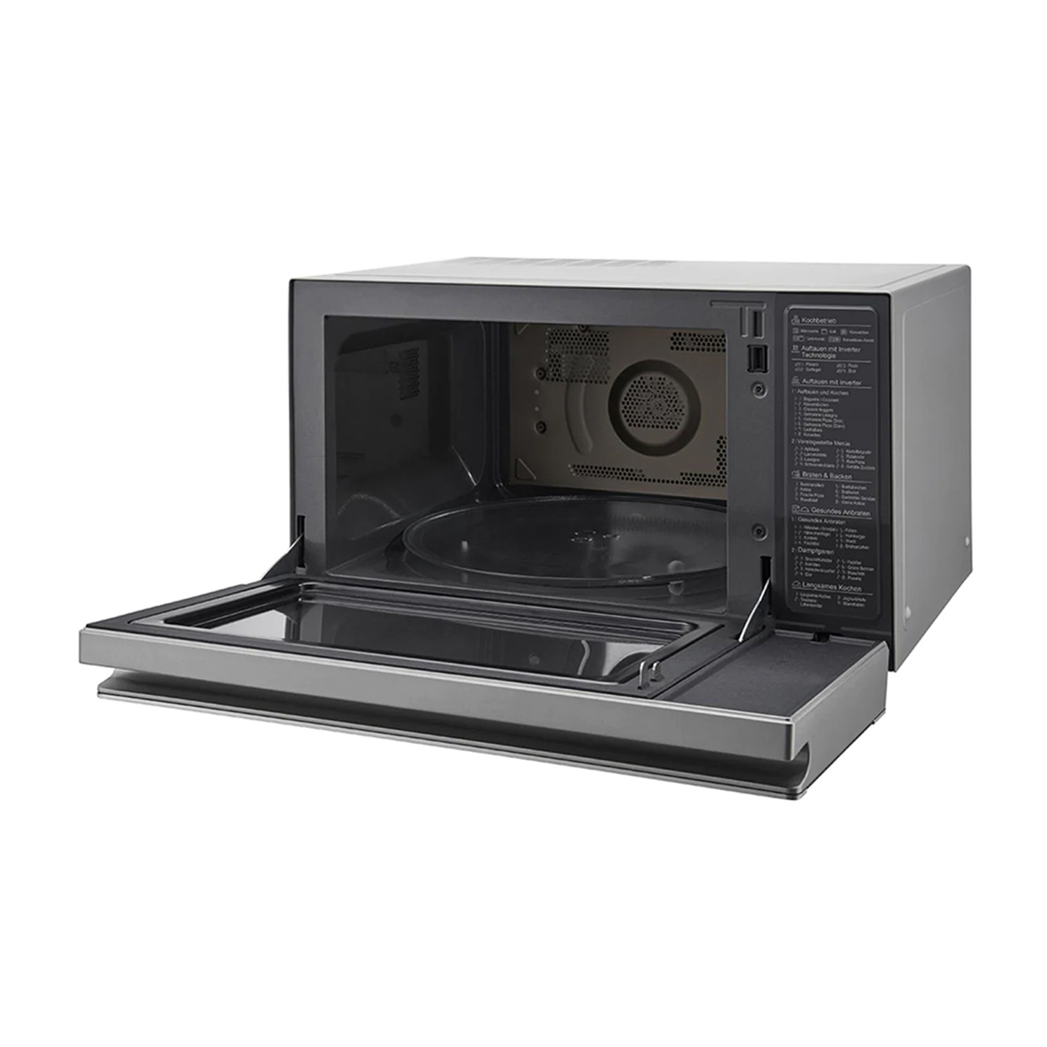 Un forno a microonde con la porta aperta. È un forno a microonde grigio su sfondo bianco.