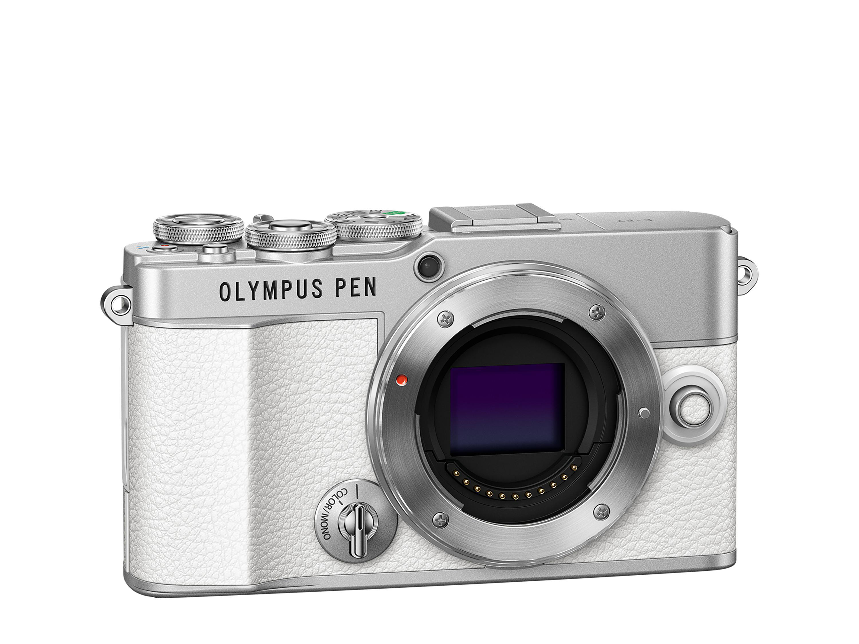 OLYMPUS E-P 7 Kit Systemkamera mit Objektiv 14-42 mm, 7,6 cm Display Touchscreen, WLAN