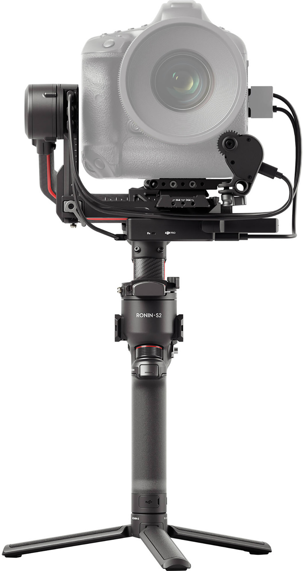 DJI Ronin-S2 gimbal met camera. De gimbal staat op een statief, witte achtergrond.