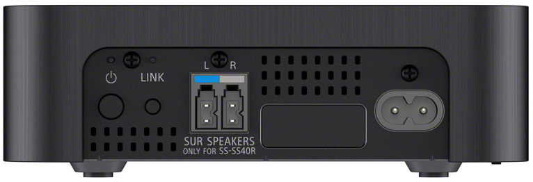 Panneau arrière d'une barre de son noire, avec ports de connexion, entrée d'alimentation et boutons de commande.