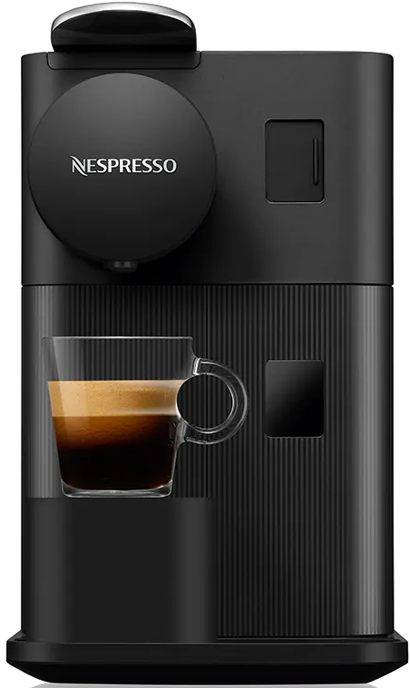 Schwarze Nespresso-Kaffeemaschine mit einem Glas, gefüllt mit Kaffee und einer schwarzen Tasse. Vertikale Linien.