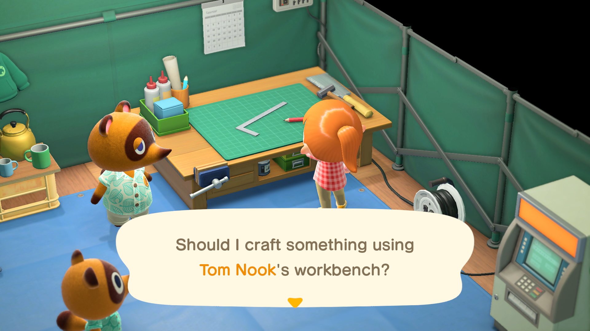 Zwei Animal Crossing-Charaktere in einem Zelt, mit Text: Soll ich etwas mit Toms Werkbank herstellen?