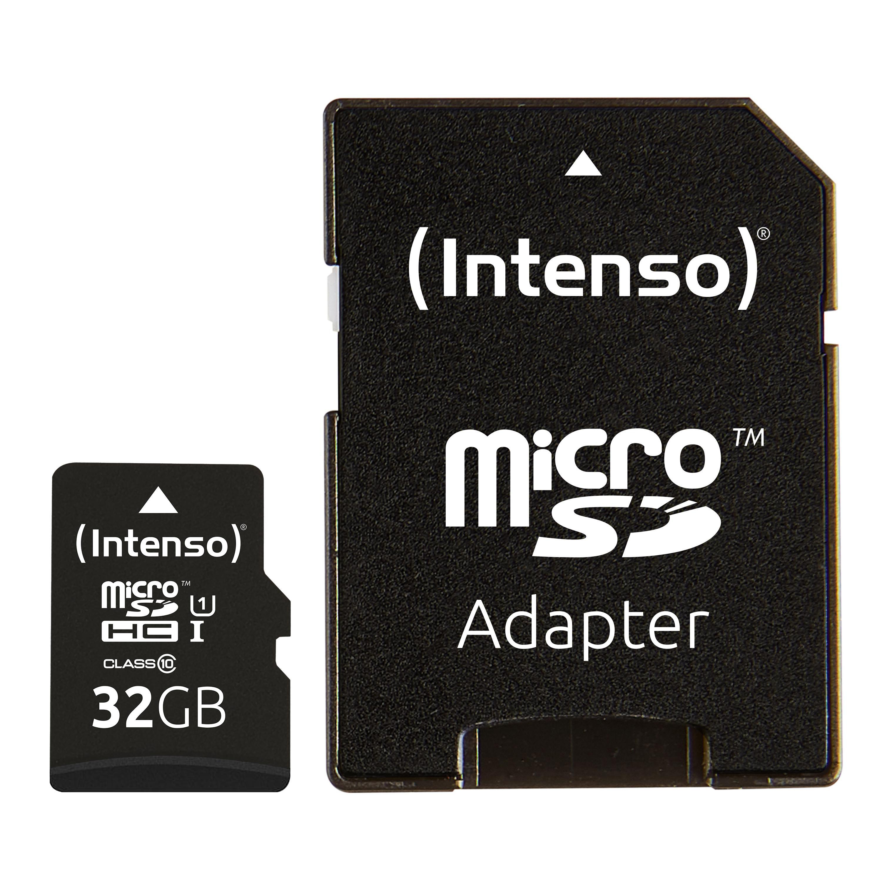 Eine schwarze Micro-SD-Karte und ein Adapter, mit weißem Text und Logos, isoliert auf weißem Hintergrund.