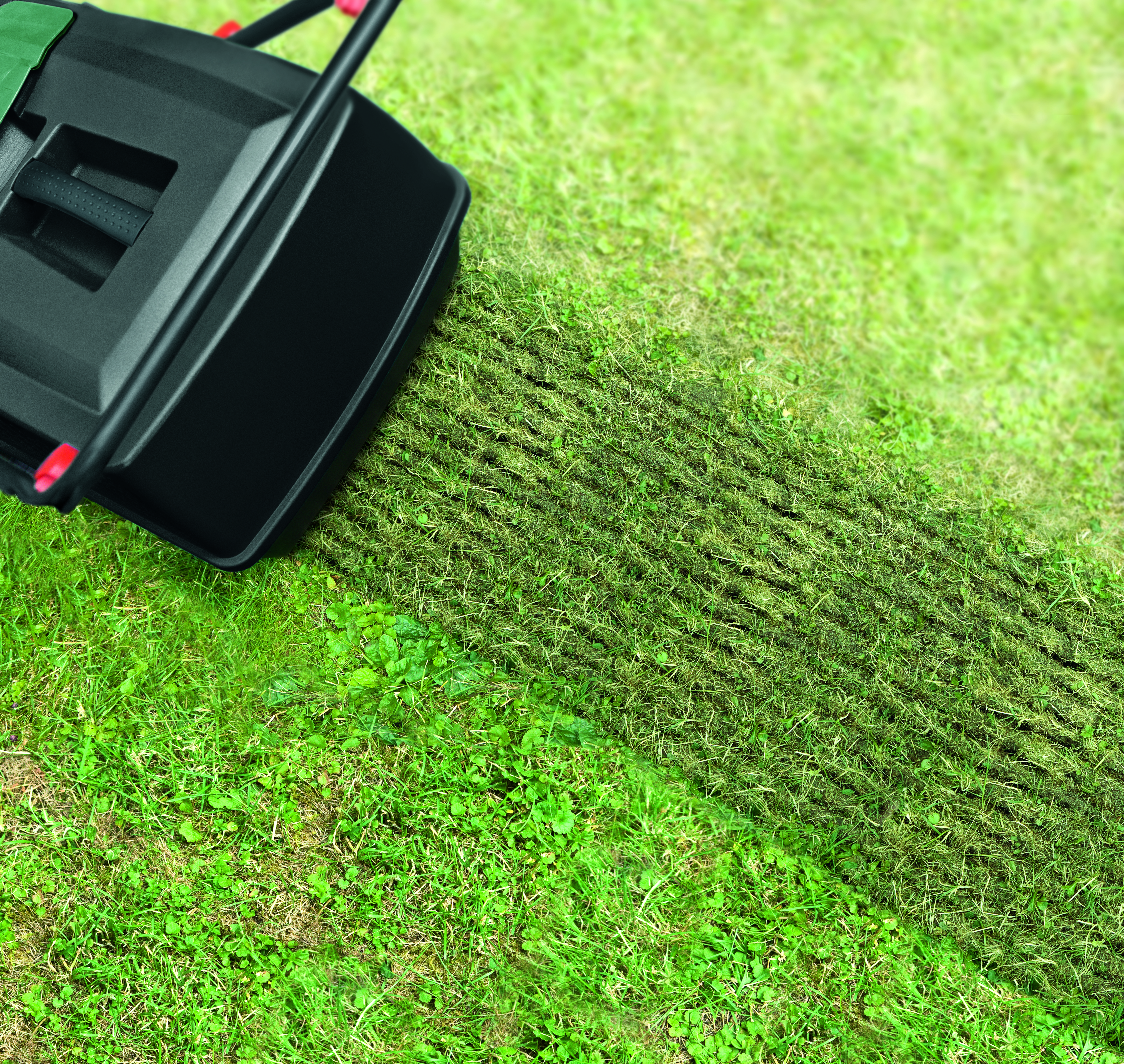 BOSCH 060088A101 UniversalVerticut 1100 Vertikutierer Grün