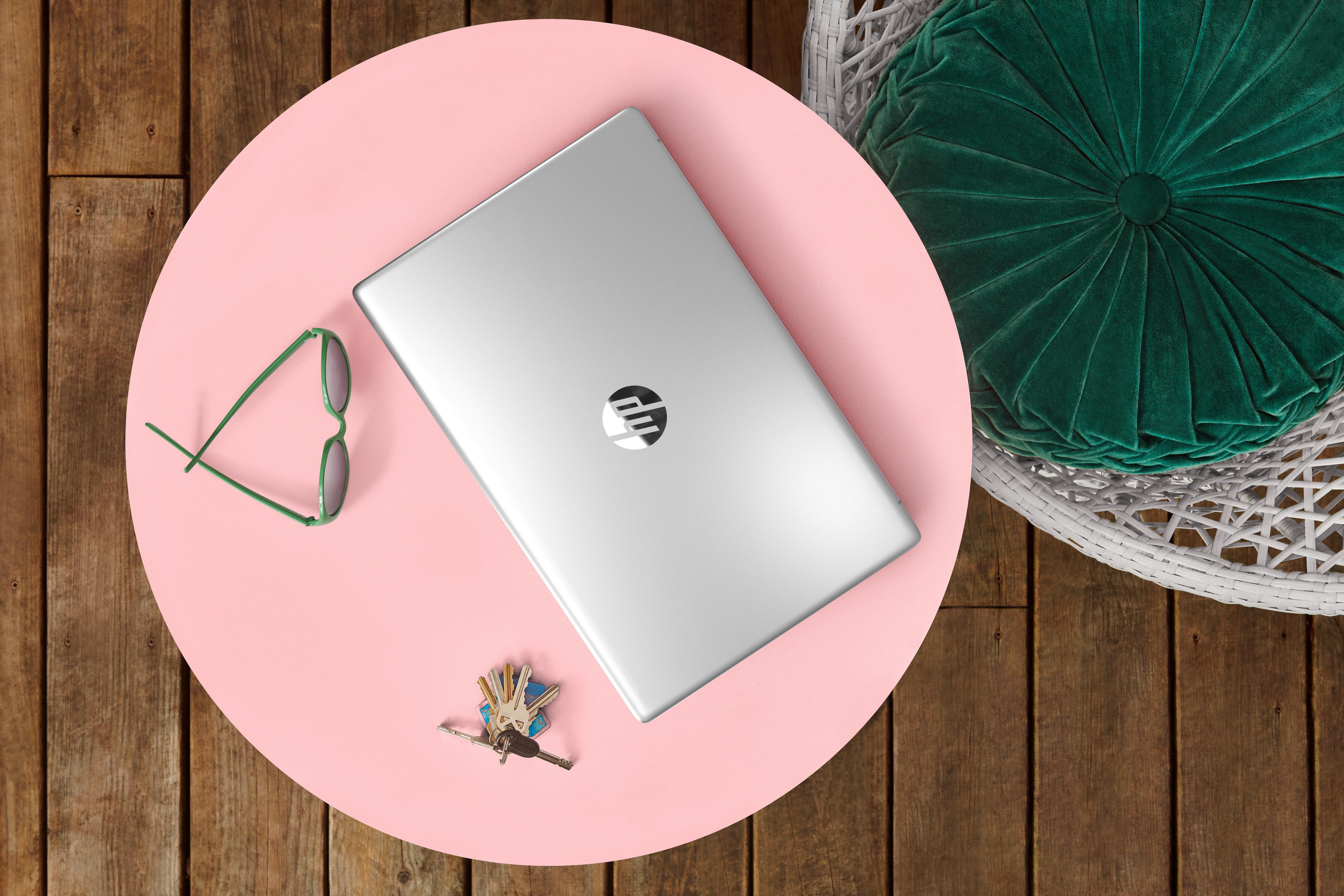 HP 17-cn0365ng - 17,3 Zoll - Intel® Core™ i7 i7-1165G7 - 8 GB - 512 GB - Intel® Iris® Xᵉ - Windows 10 Home (64 Bit)