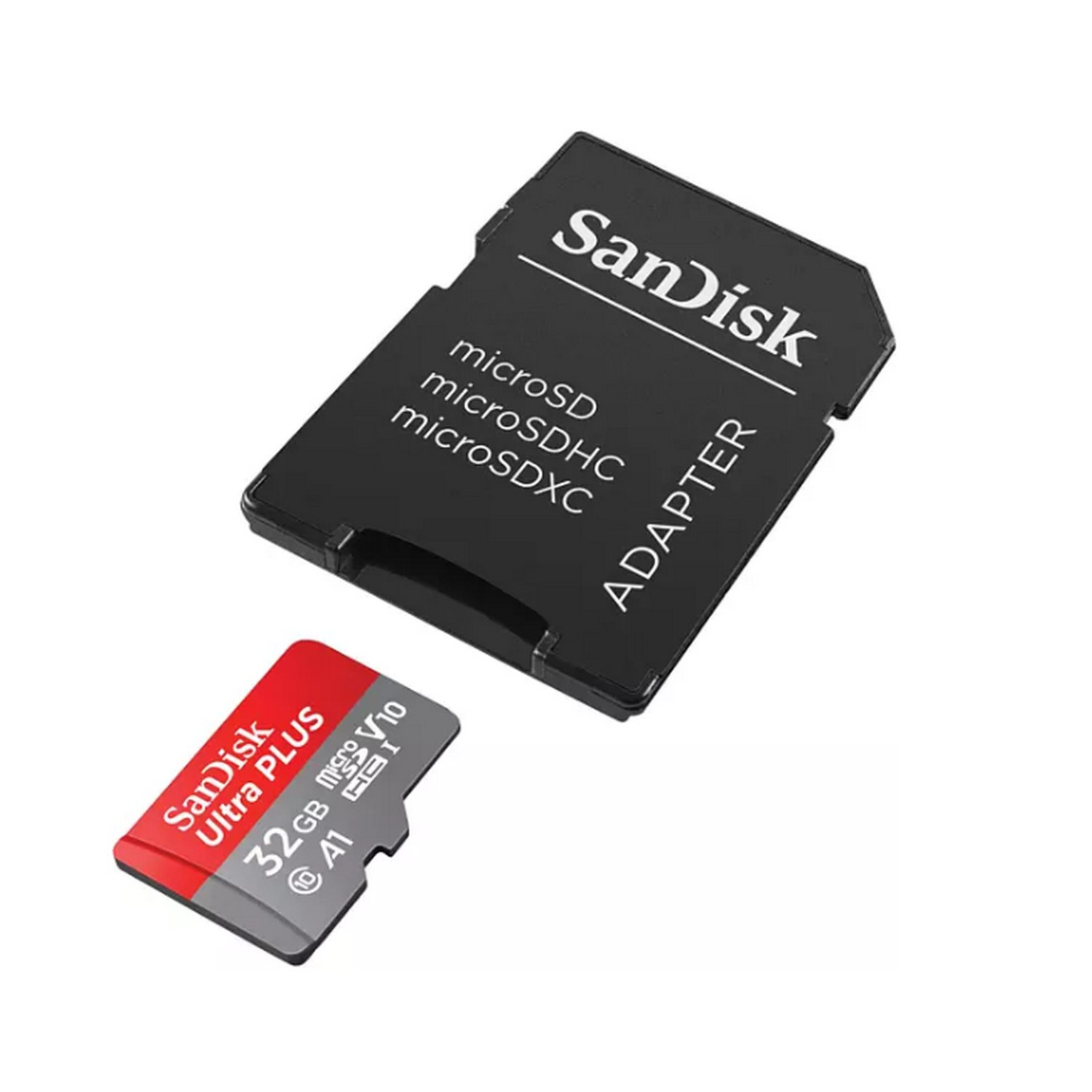 Una tarjeta SD y un adaptador SanDisk sobre una superficie blanca.