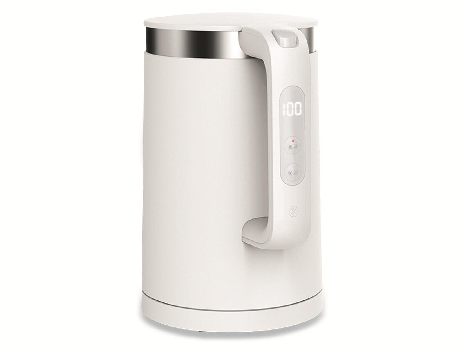Weißer elektrischer Wasserkocher mit Digitalanzeige, Griff und Ein-/Aus-Taste. Silberne Zierleiste oben.