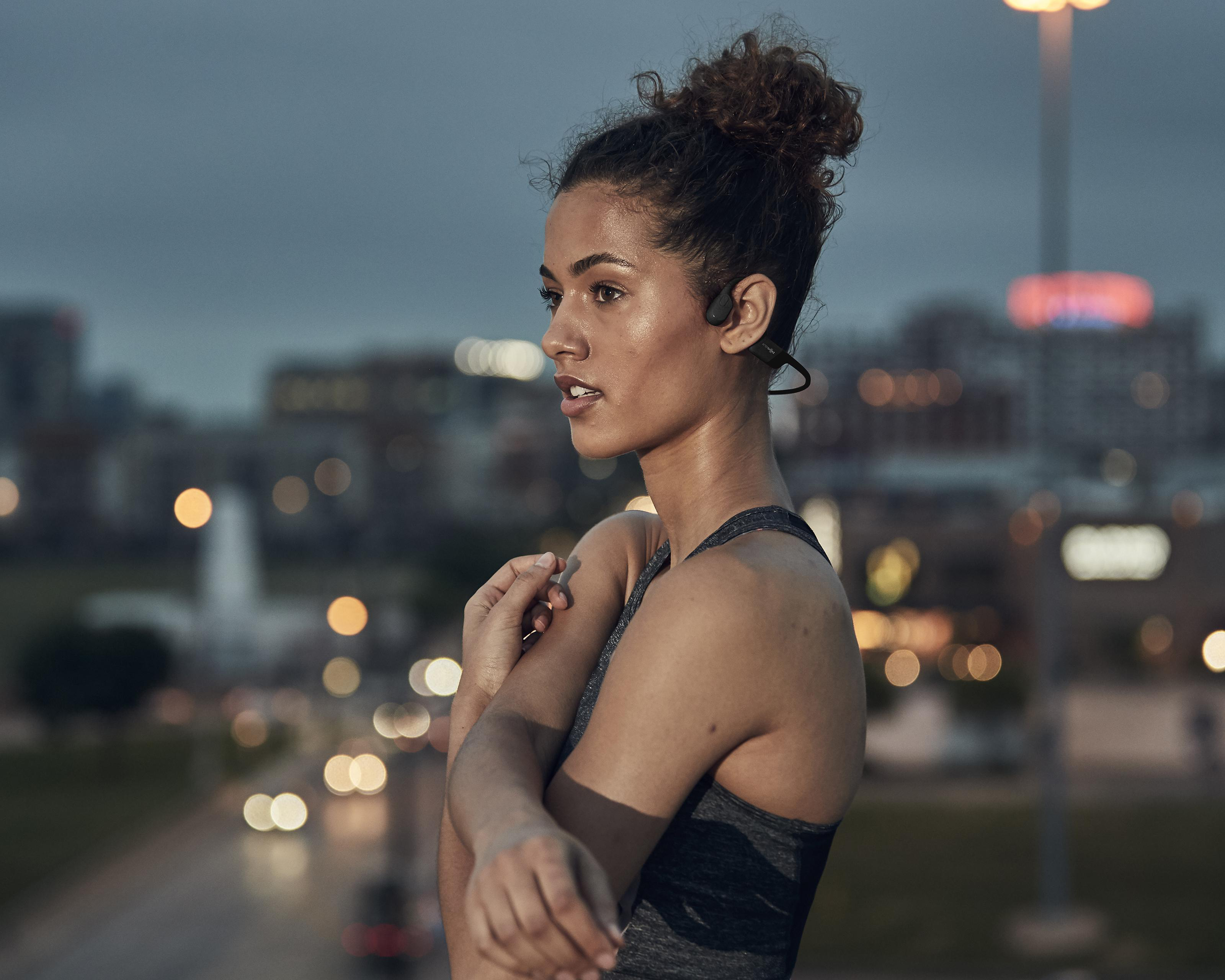 AFTERSHOKZ AEROPEX, Open-ear Headset Bluetooth Schwarz