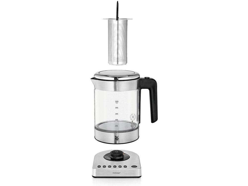 Hervidor de té desmontado. Tiene cuerpo de vidrio, piezas metálicas, asa y base negra.