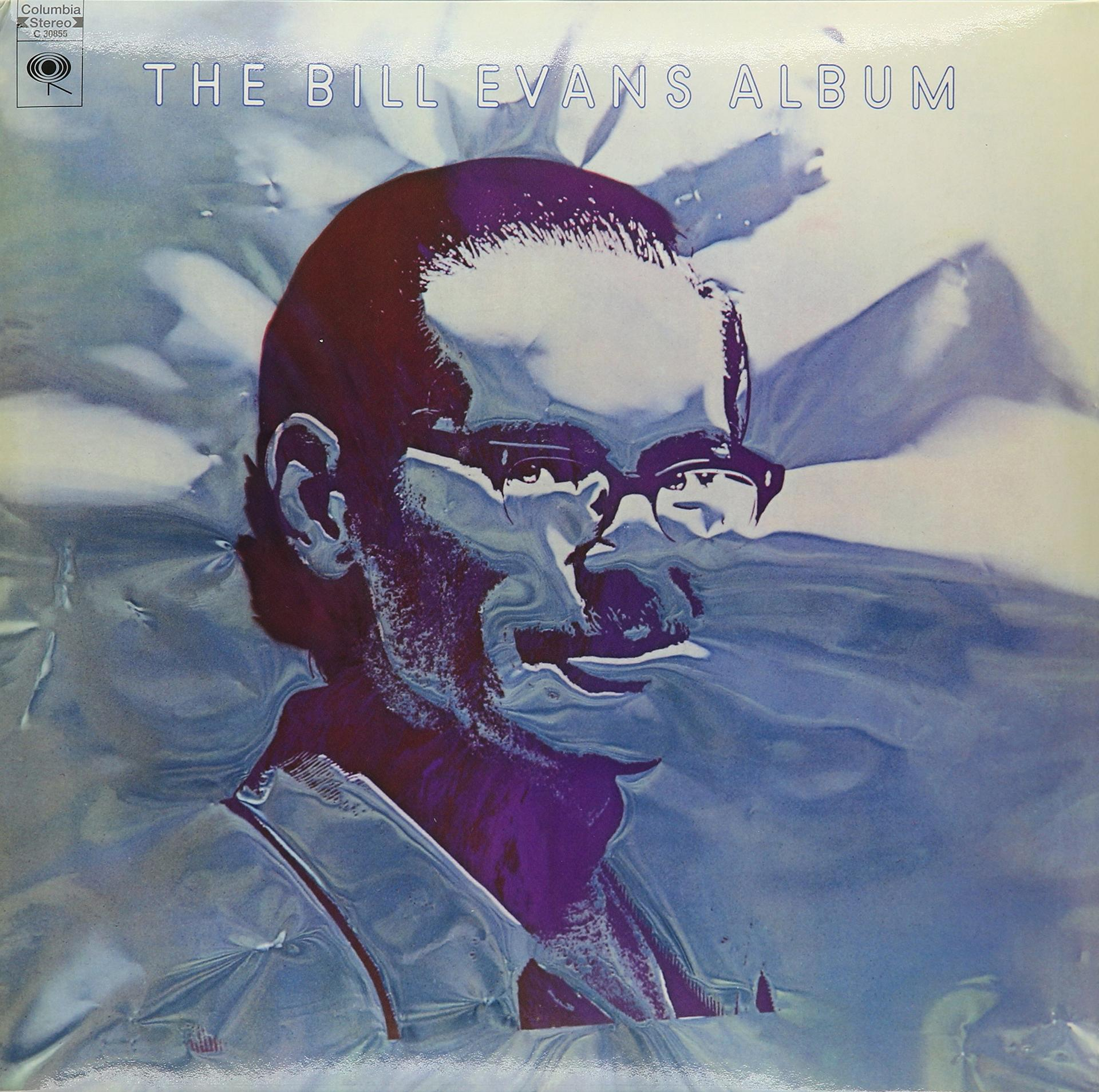 A The Bill Evans Album borítója, egy lila tónusú portr é egy szemüveges férfiról.