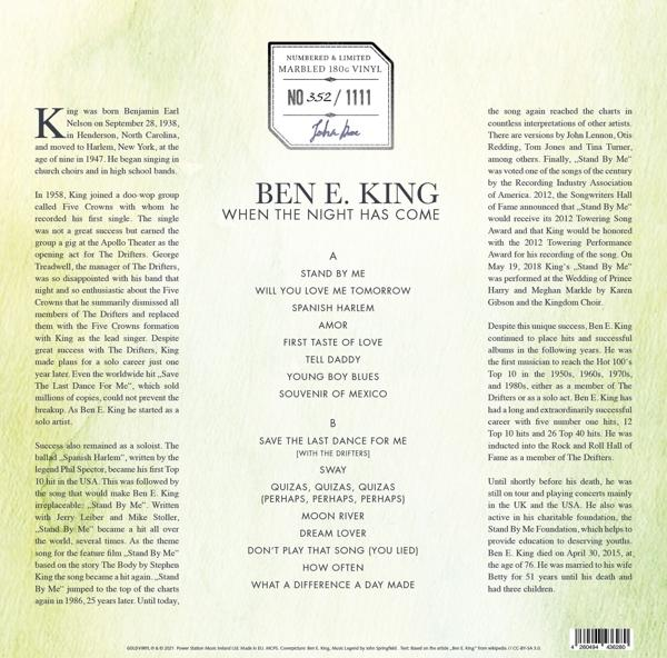 Vinylplatte mit Text über Ben E. King. Titel 'When The Night Has Come'. Schwarz-weißes Cover.