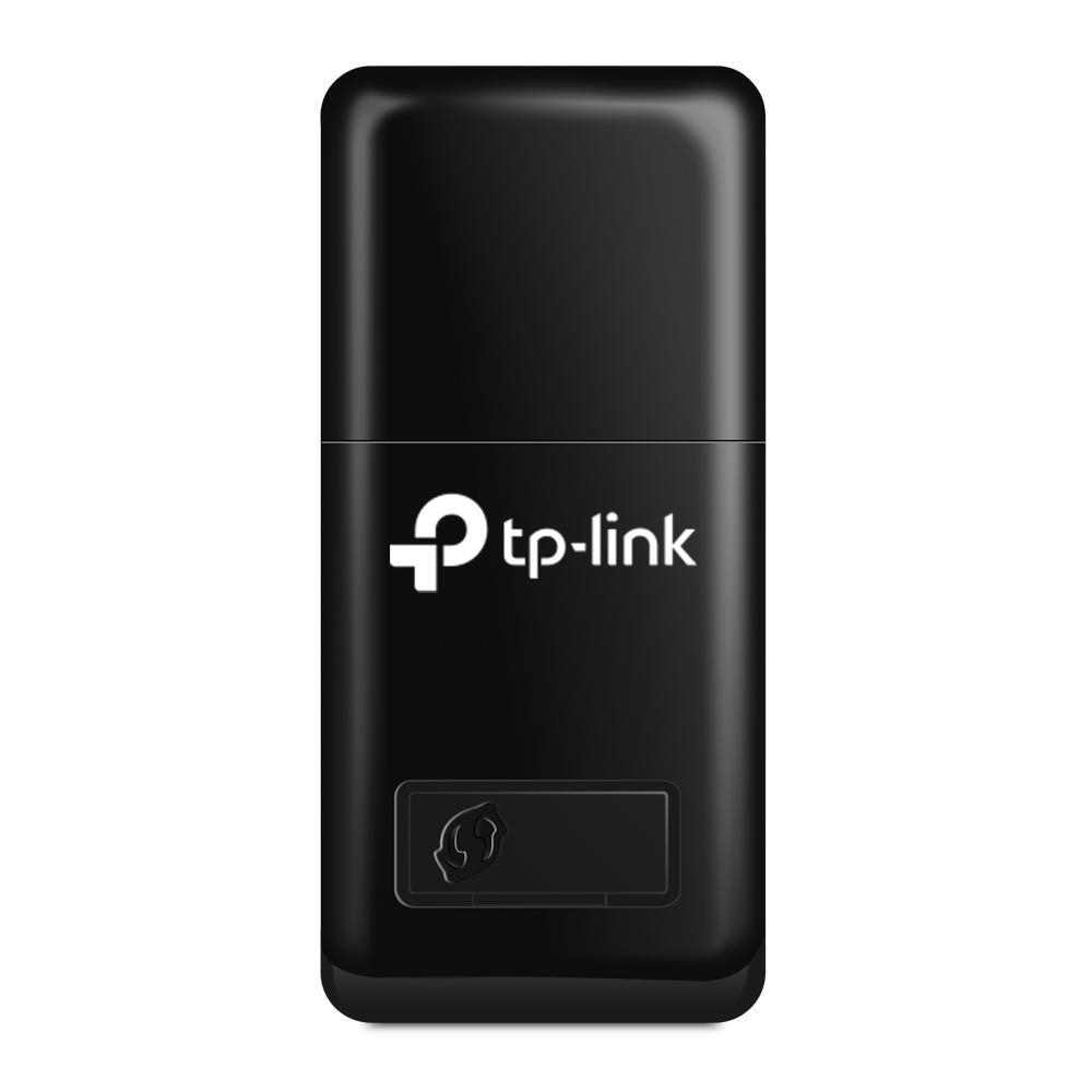 Schwarzer tp-link Wi-Fi-Adapter. Er hat das tp-link-Logo und einen kleinen rechteckigen Anschluss unten.
