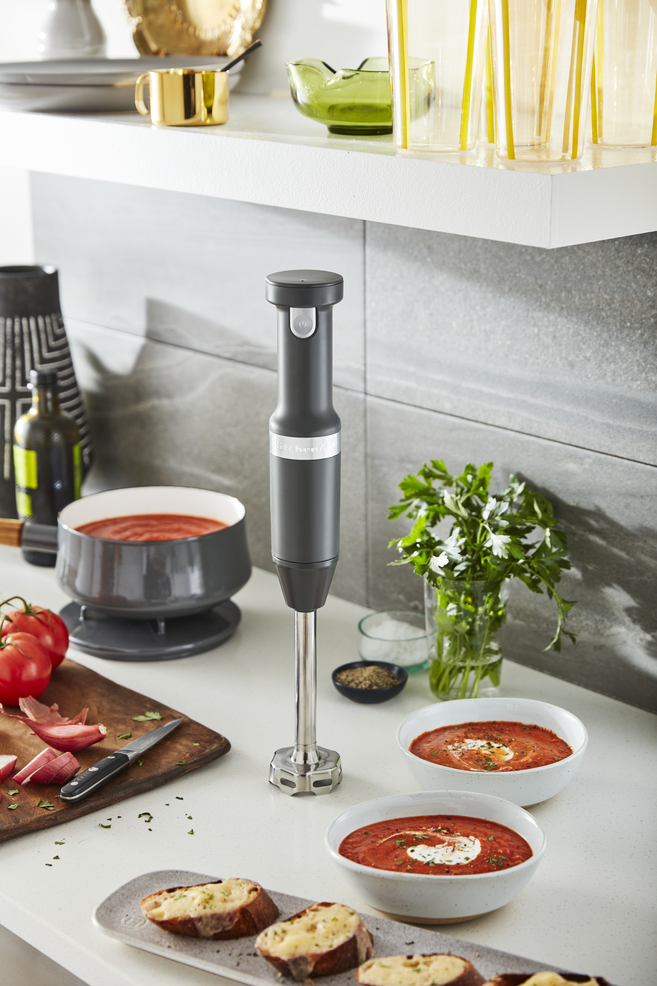 KITCHENAID 5KHBBV53EDG Cordless Stabmixer Dunkelgrau (16 Watt, 0.7 l)