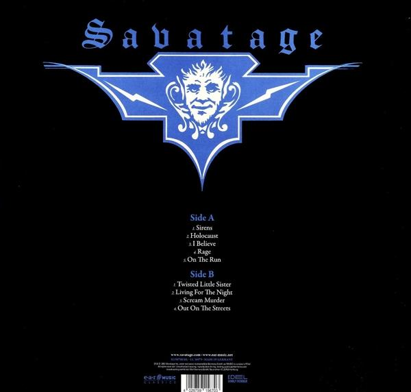 A Savatage album borítója kék ördögfej logóval és számlistával.