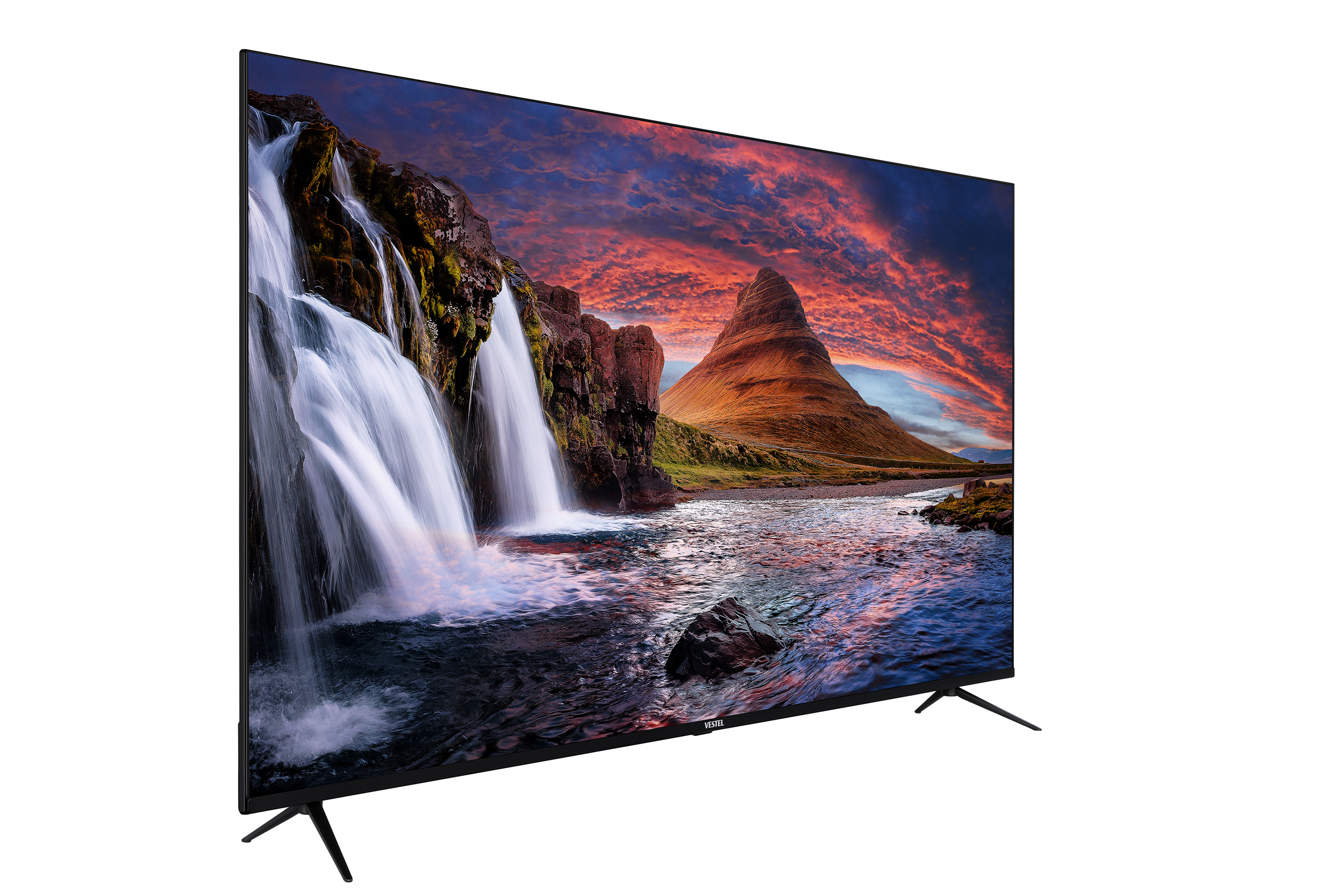 Manzaralı bir şelale ve dağ manzarasının sergilendiği büyük bir TV ekranı.
