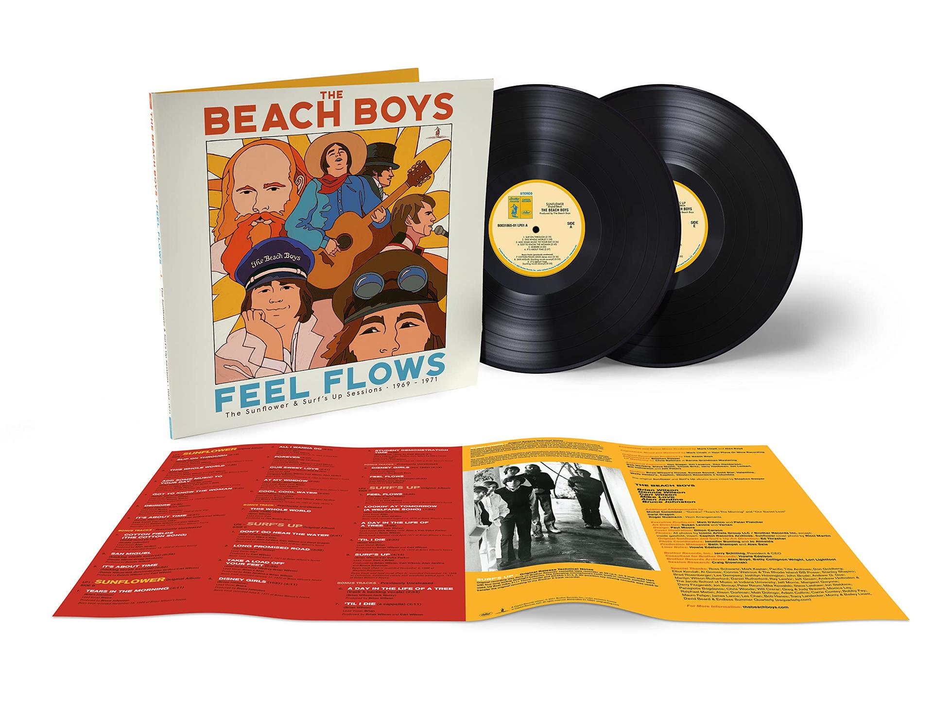 A Beach Boys Feel Flows albumja, kinyitva, hogy felfedje a bakelit lemezeket.