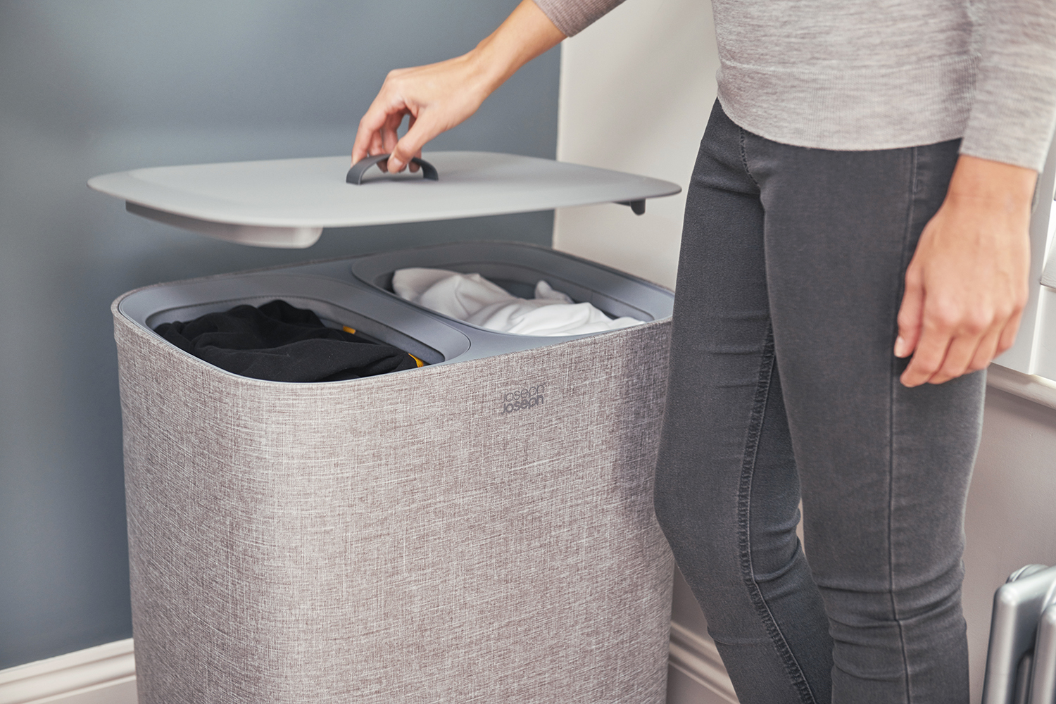 JOSEPH JOSEPH Tota 90 liter Grijs