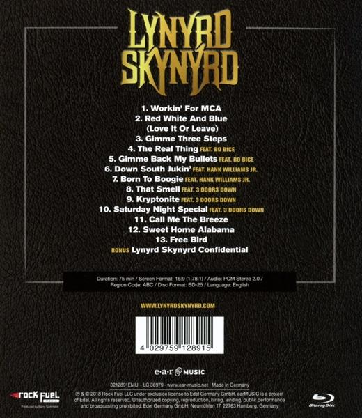 CD-borító arany logóval és dalszövegekkel sötét háttéren.