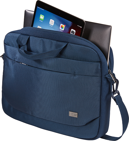 Lacivert Case Logic çanta, içinde tablet ve dizüstü bilgisayar, sap ve omuz askısı.