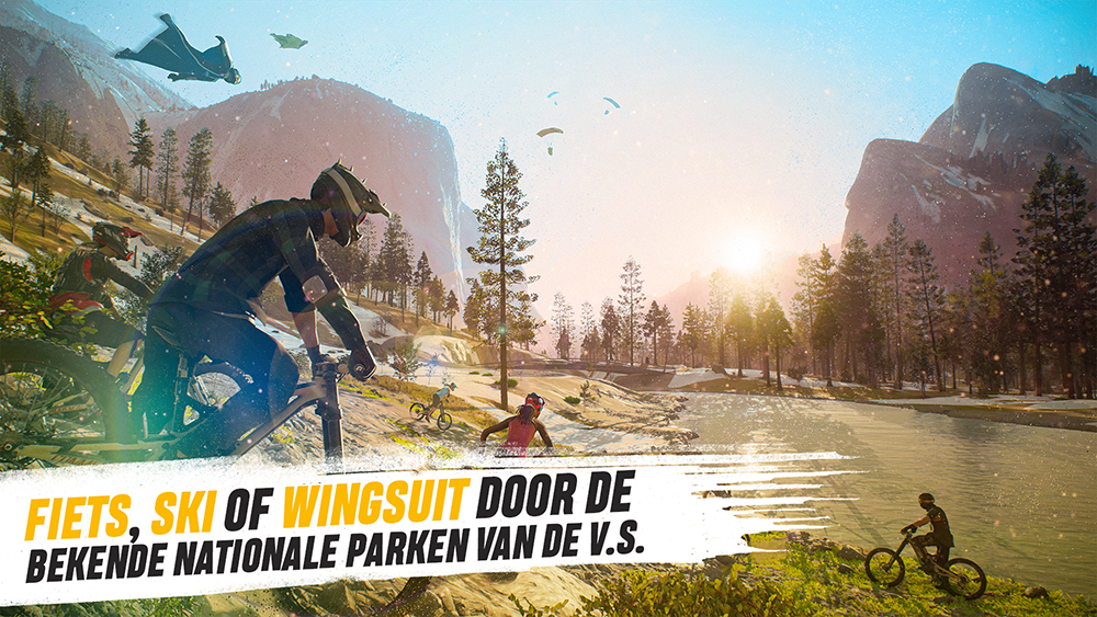 Afbeelding toont mountainbikers, wingsuitvliegers en skiërs in een schilderachtig landschap. De tekst onderaan luidt 'FIETS, SKI OF WINGSUIT'.