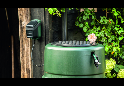 Akku-Regenwasserpumpe Bosch GardenPump 18 