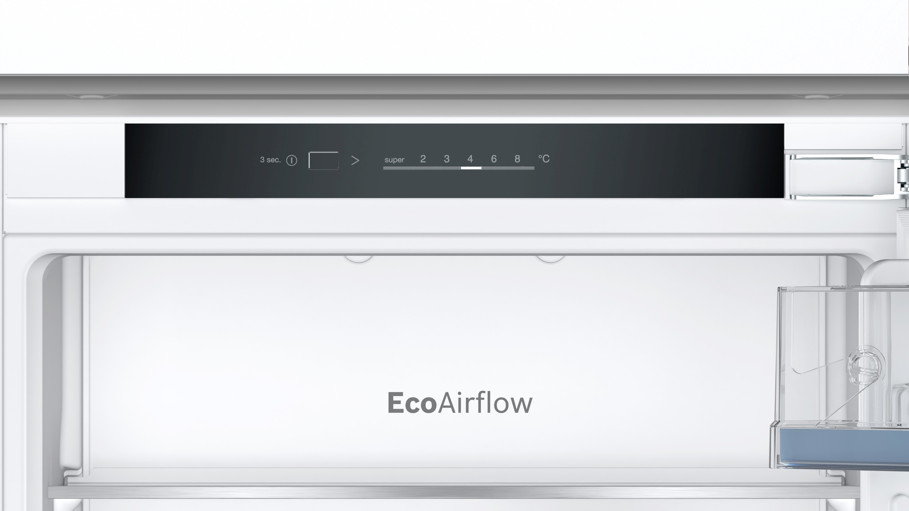 Wnętrze lodówki z cyfrowym wyświetlaczem i napisem "EcoAirflow".