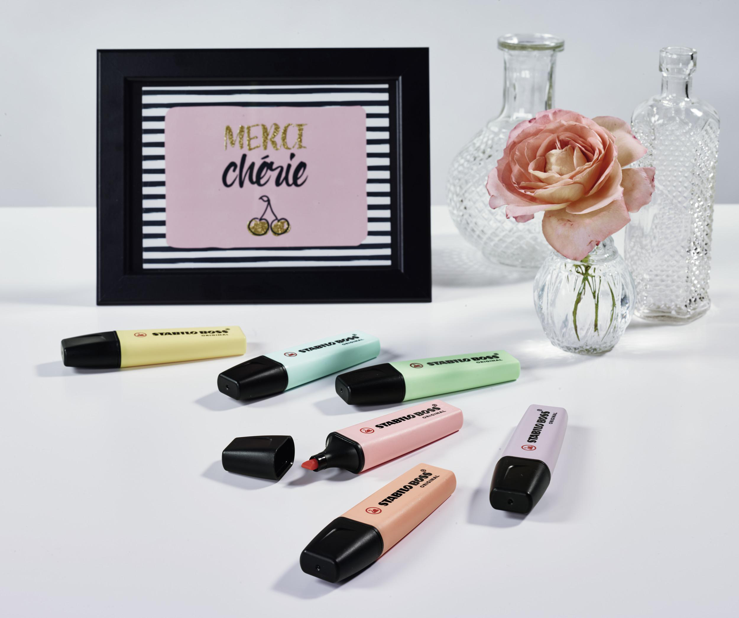 STABILO BOSS ORIGINAL, Pastel, 4er Pack, Hauch von Minzgrün, rosiges Rouge, Schimmer von Lila, zartes Türkis Textmarker Mehrfarbig