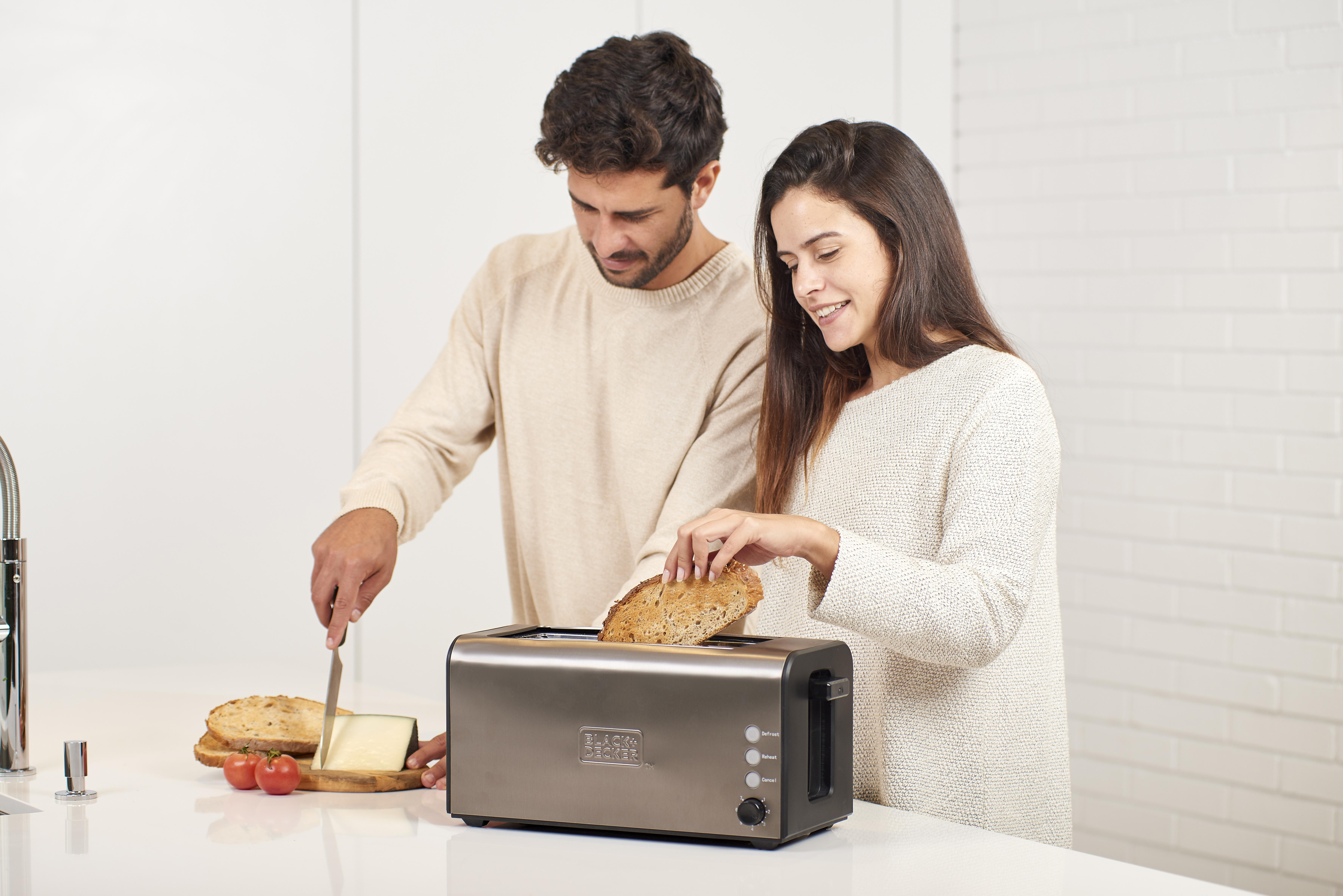 BLACK+DECKER BXTO1500E Toaster Edelstahl/Schwarz (1500 Watt, Schlitze: 2)