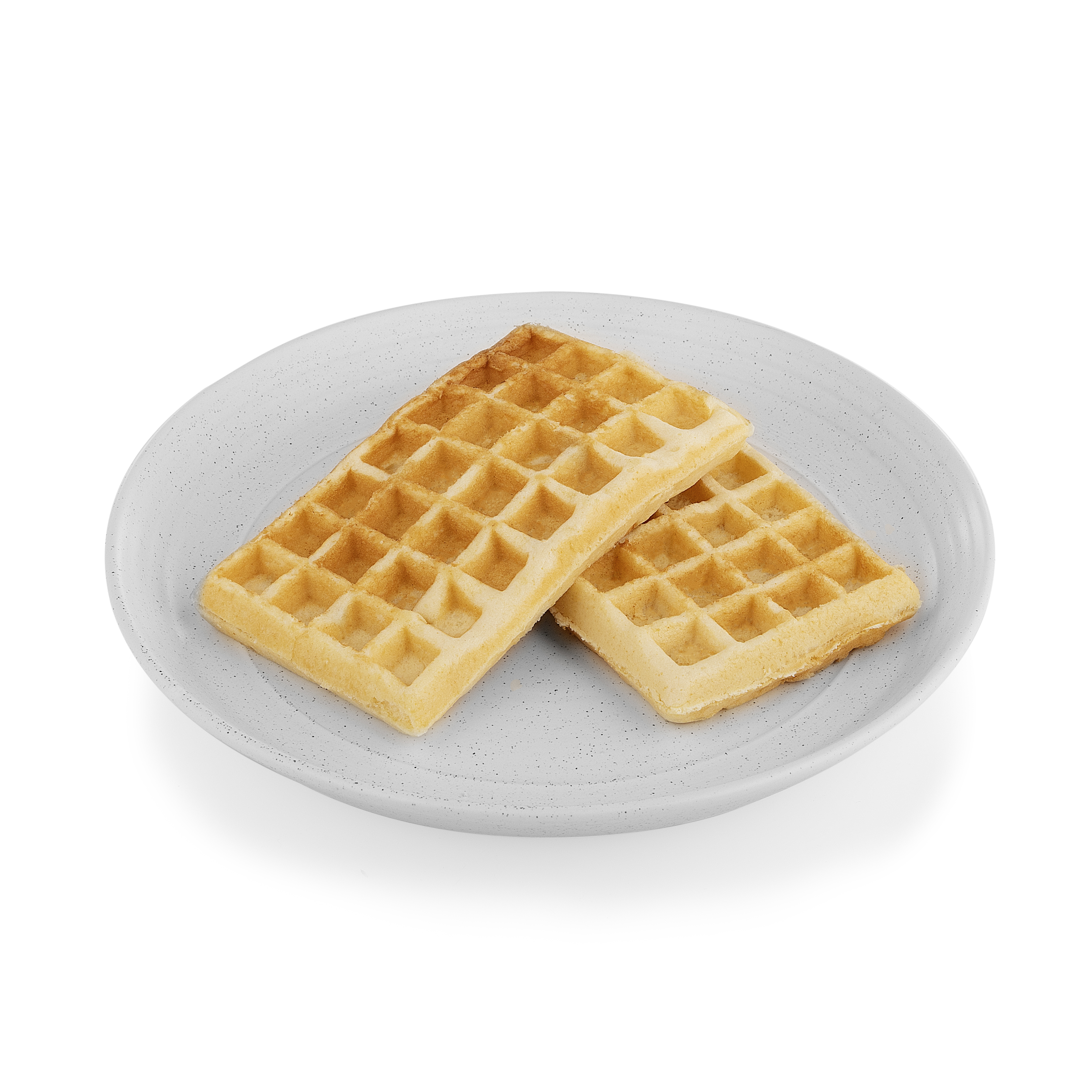 Twee gouden wafels op een wit bord, witte achtergrond.