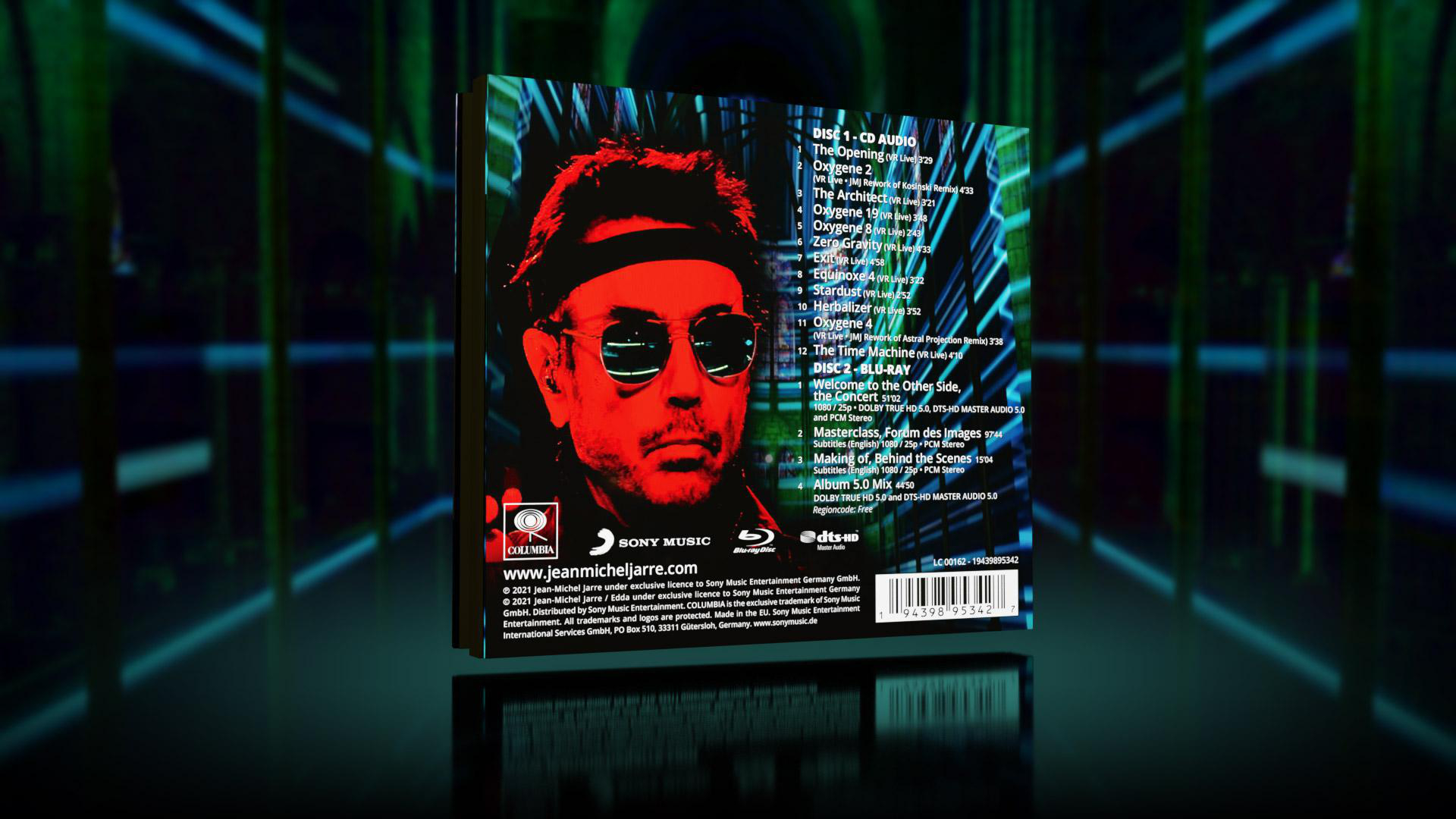 Ein CD-Case mit dem Gesicht von Jean-Michel Jarre vor futuristischem Hintergrund.