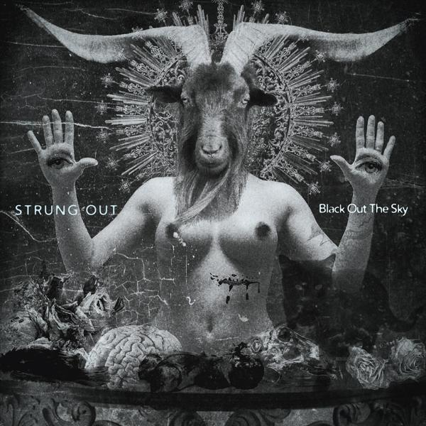 Strung Out - Black Out The Sky  - (CD)