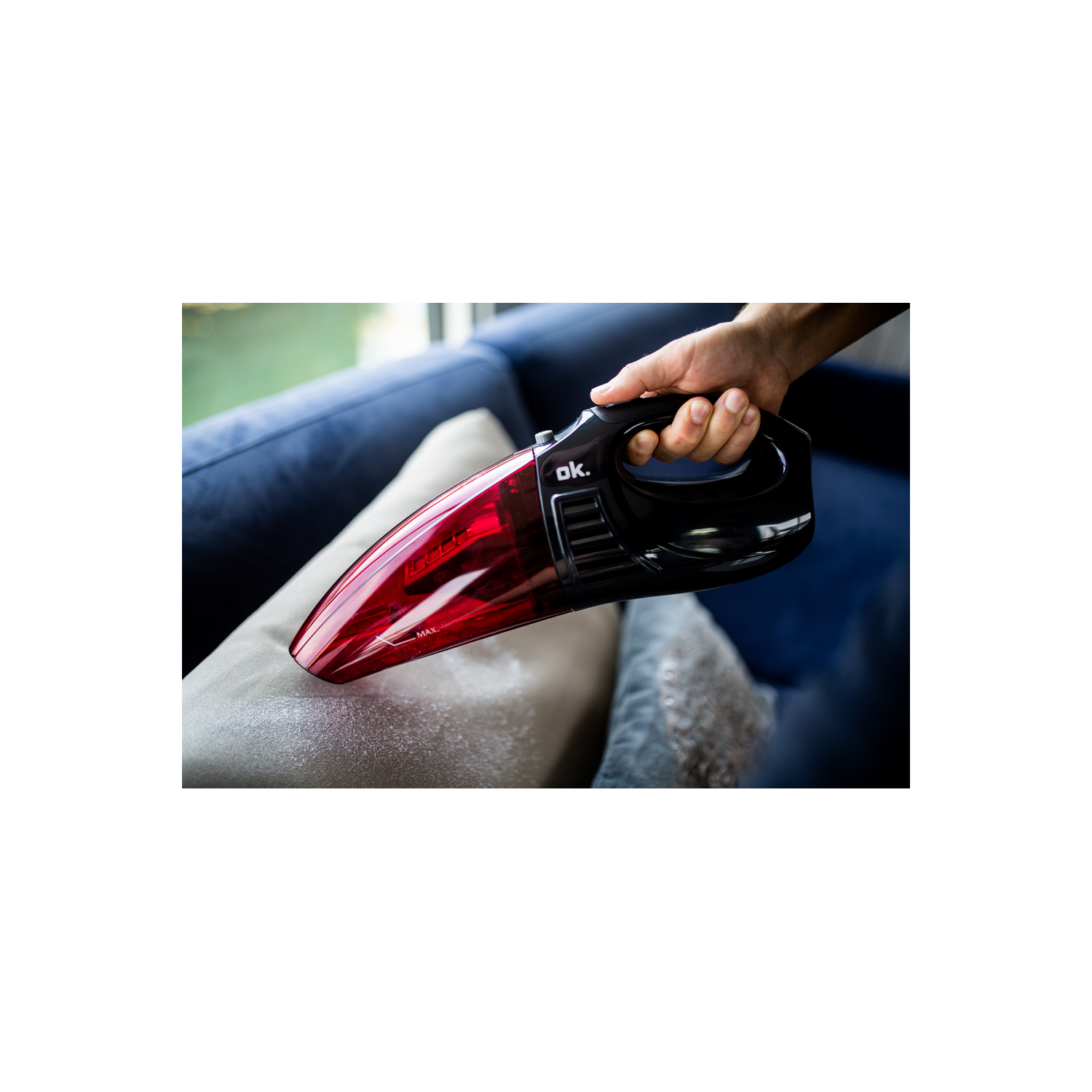 Aspirador de mano - OK OVR 100, 7.2V, Recargable, 0.4 L, Recoge sólidos y líquidos, Rojo