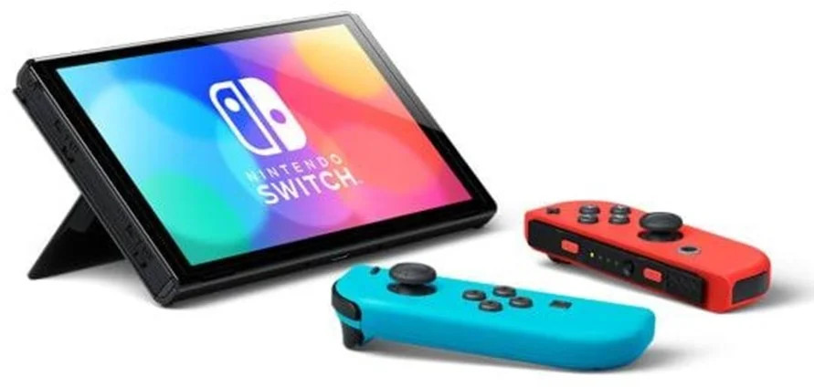 Console Nintendo Switch avec deux manettes Joy-Con colorées.