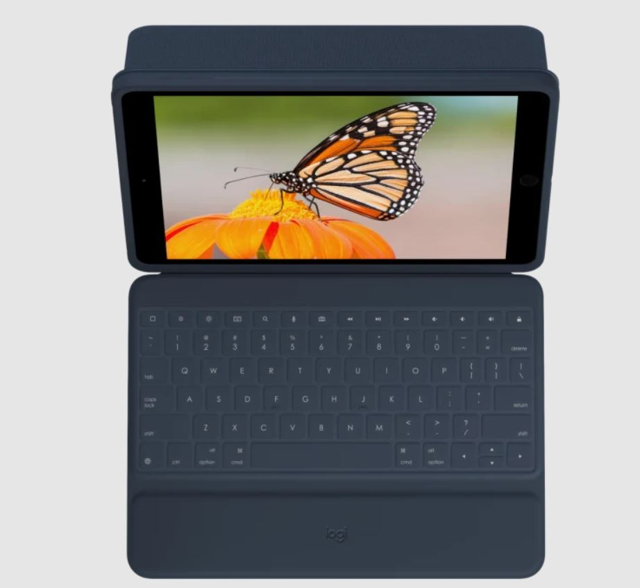 Blaues Tablet mit Schmetterlingsbild auf dem Bildschirm.
