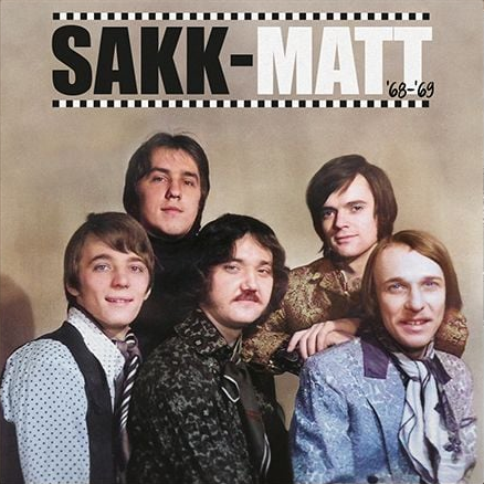 Album borítóművészet. Öt férfi retró ruhában, fotózkodnak. Az album címe SAKK-MATT.