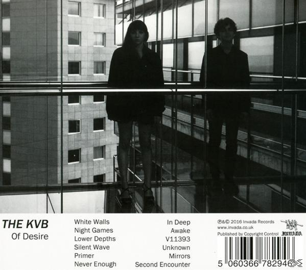 Albumcover für The KVB's 'Of Desire', mit zwei Personen in der Nähe von Glasfenstern.