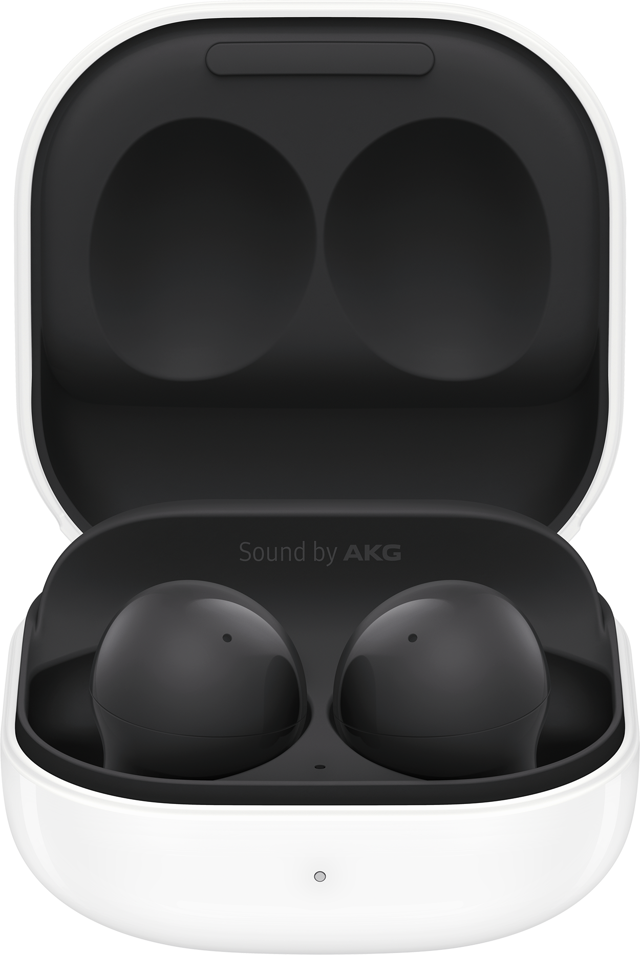 Écouteurs noirs dans un étui blanc, avec l'étui ouvert, sur fond blanc, avec l'étiquette AKG.