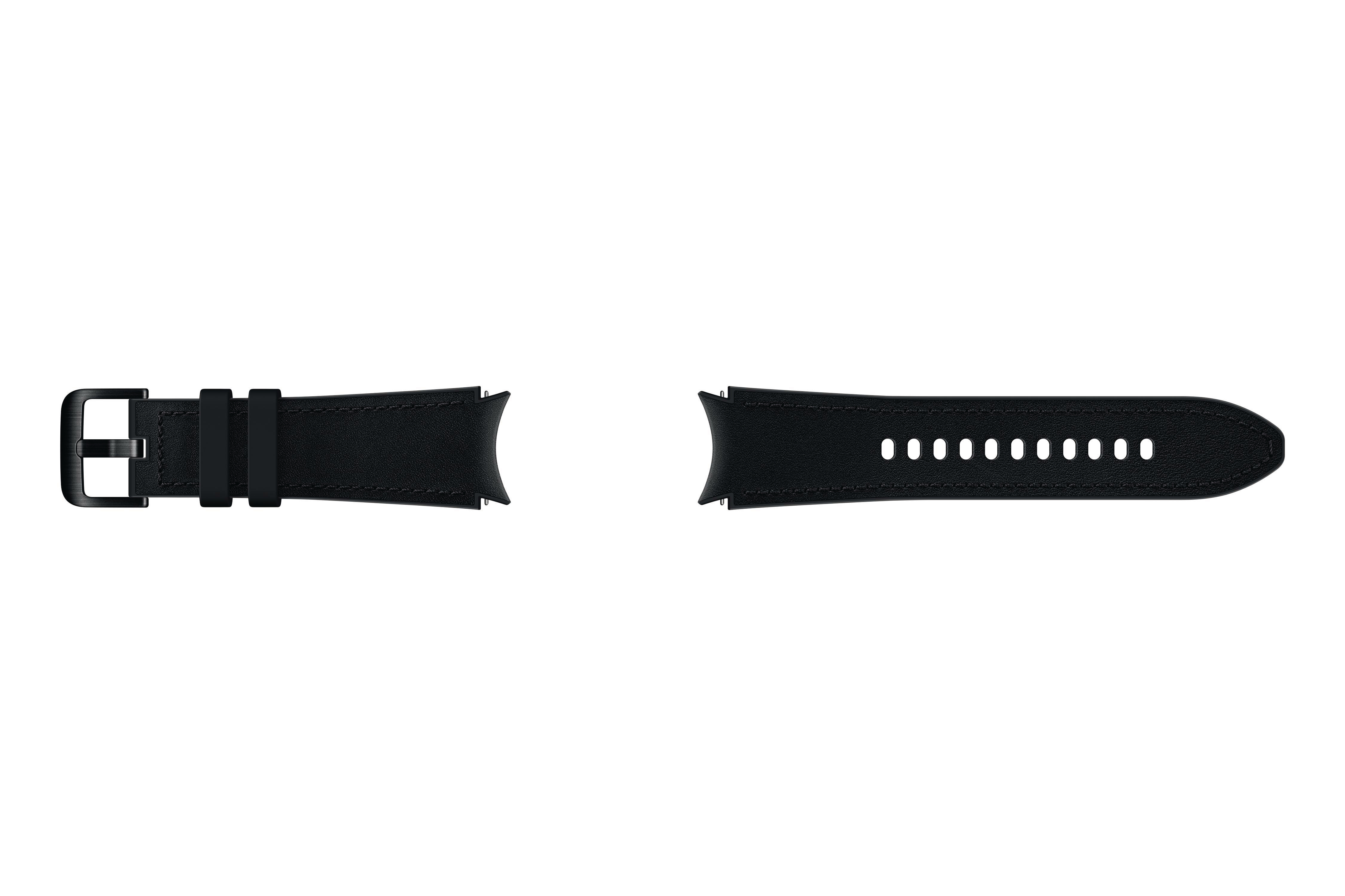 Zwei schwarze Uhrenarmbänder mit Schnalle und Löchern. Weißer Hintergrund. Aus Leder.