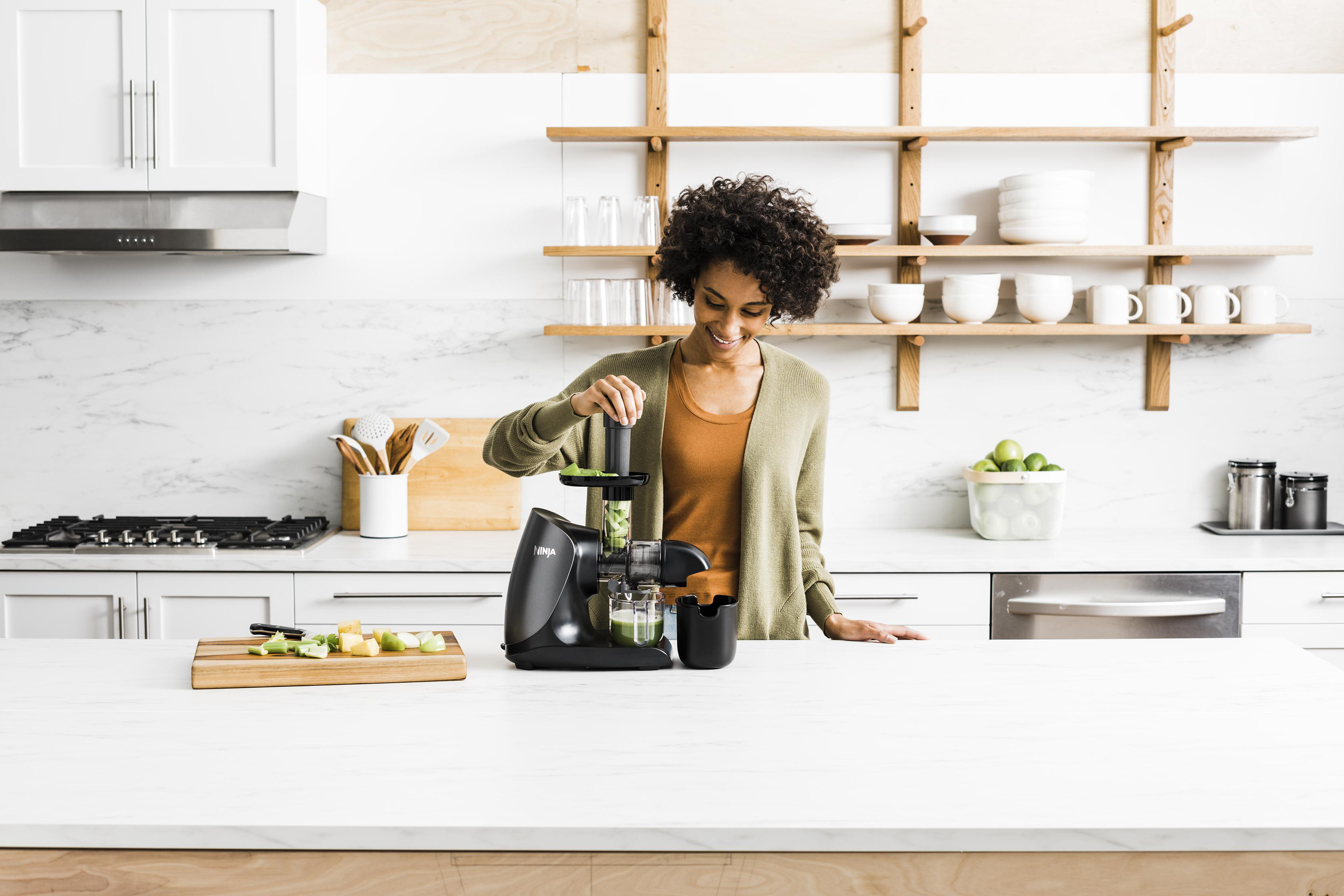NINJA IC100EU Slow Juicer Slow Juicer 150 Watt, Grau/Schwarz