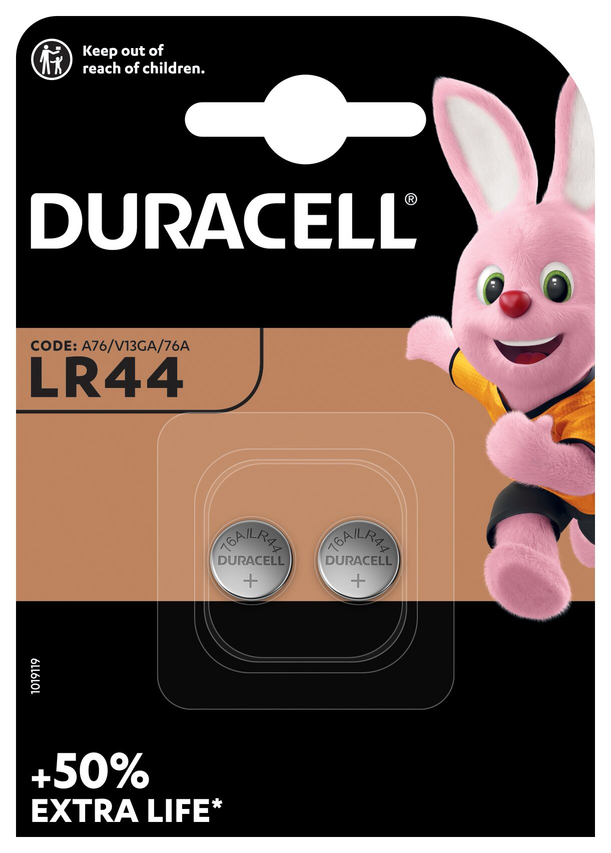 Eine Packung Duracell LR44 Batterien, mit einem Hasen-Maskottchen.