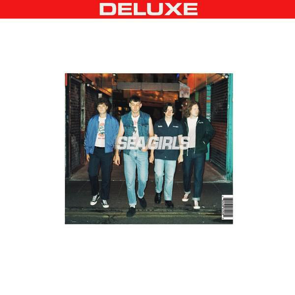 Albumcover mit vier Männern, die auf einer Straße gehen. Der Bandname ist 'SEAGIRLS'.
