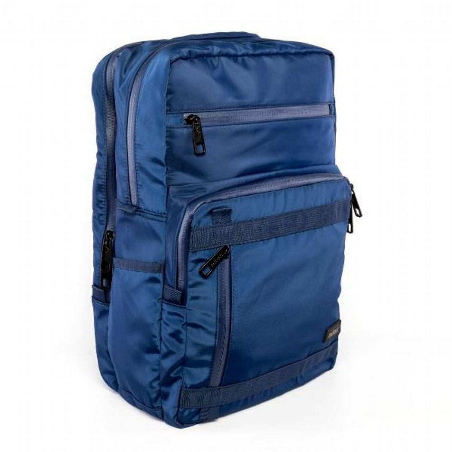 Una mochila azul con múltiples bolsillos y cremalleras. Está sobre un fondo blanco.