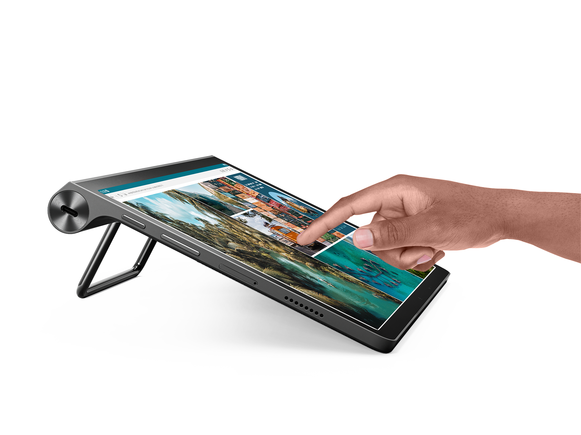 Tablet mit Hand, die den Bildschirm berührt, schwarzer Rahmen, weißer Hintergrund.