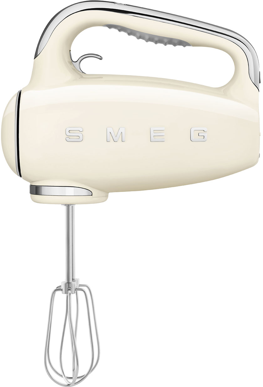 Frullatore a mano color crema con logo Smeg e dettagli cromati. Accessorio frusta visibile.