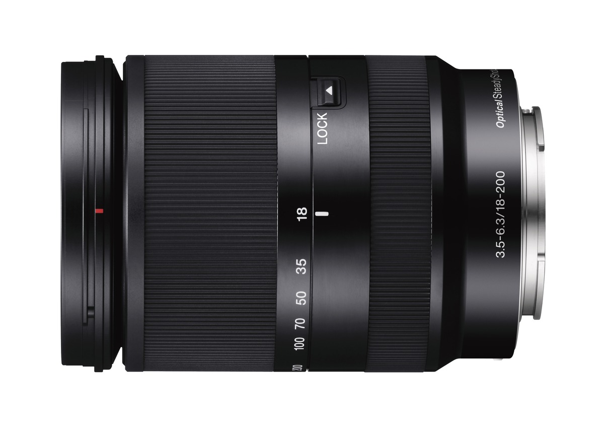 SONY SEL18-200mm f3.5-6.3 Aynasız Sistem Objektifi
